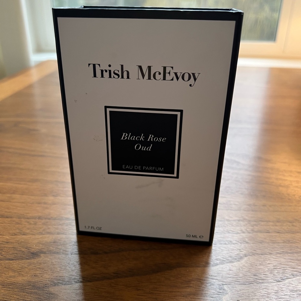 Trish McEvoy Black Rose Oud Perfume